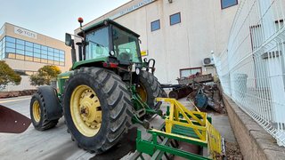 Tractor John Deere 4055