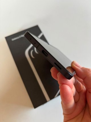 Samsung Galaxy Z Flip7 256GB Negro