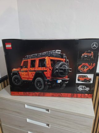Lote LEGO Technic 42177 + Marvel 76261