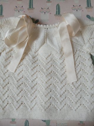 Conjunto jersey y capota tejido a mano 1-3 meses