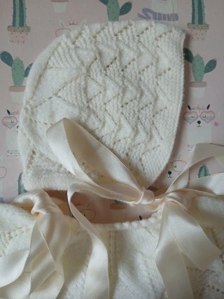 Conjunto jersey y capota tejido a mano 1-3 meses