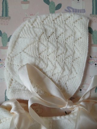 Conjunto jersey y capota tejido a mano 1-3 meses