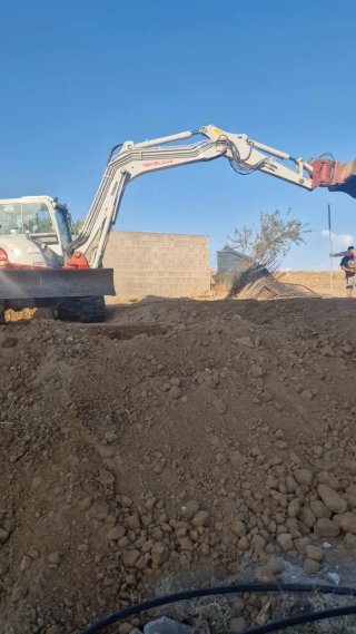 Excavaciones y preparación de terrenos.