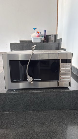 Microondas Samsung Plata