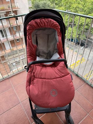 Cochecito bebé + silla evolutiva + portabebés