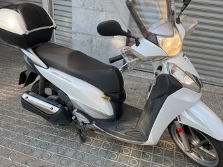 Honda sh 300