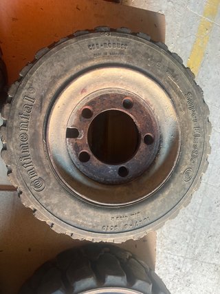 Ruedas Carretilla Elevadora Continental