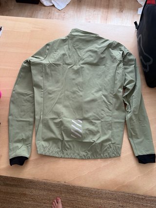 Chaqueta impermeable NDLSS verde