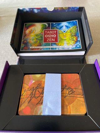 Tarot Osho Zen: Libro y 79 Cartas