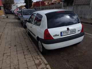 Renault Clio 2001