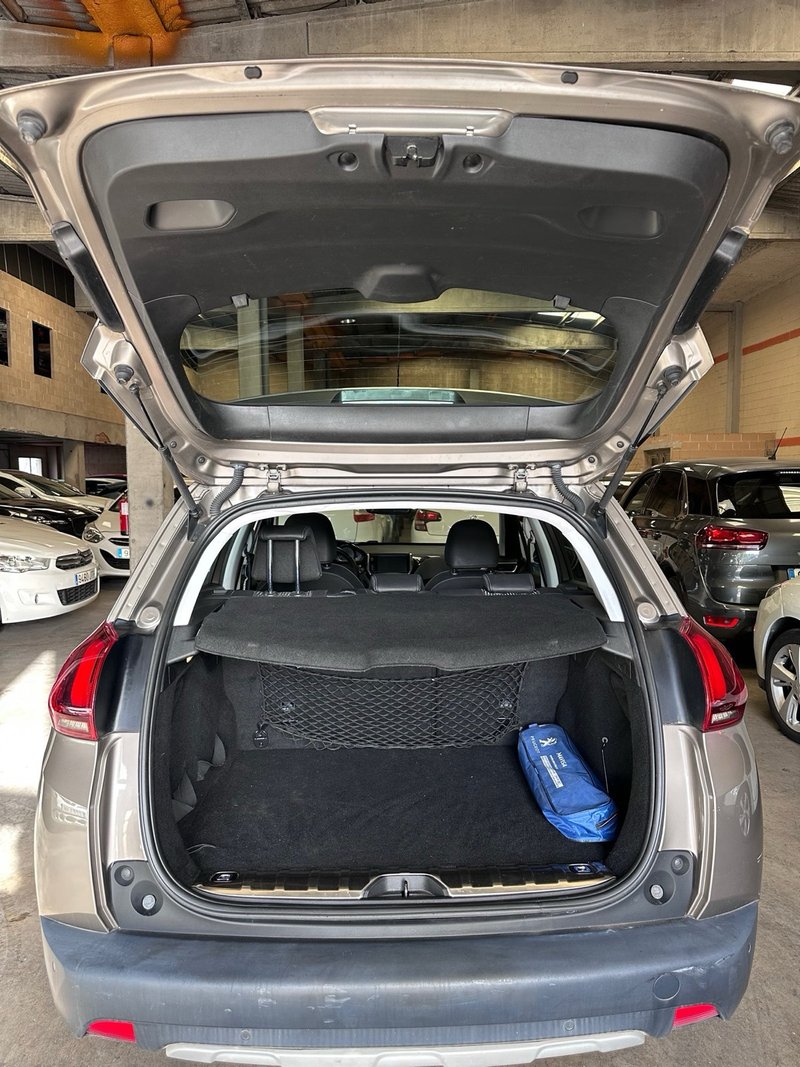Peugeot 2008 1.2 Pure Tech S&S Crossway (2016) 2016, foto 9