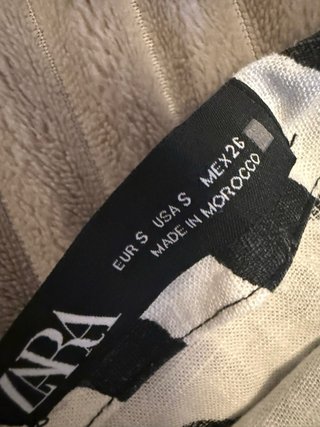 Falda midi Zara cebra lino