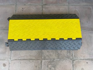 Rampa Protector Cable VEVOR 3 Canales