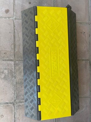 Rampa Protector Cable VEVOR 3 Canales
