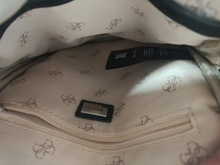 Riñonera Guess Nueva