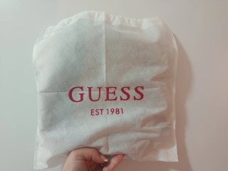 Riñonera Guess Nueva