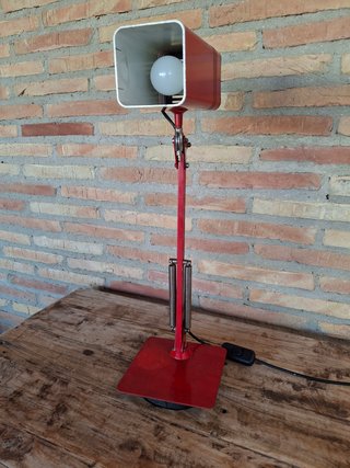 Lámpara de escritorio Fase Roja