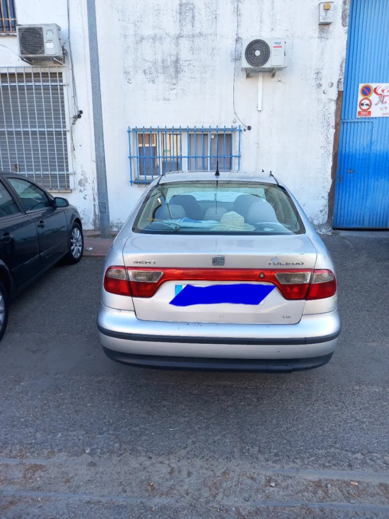 SEAT Toledo 2002 - foto 1