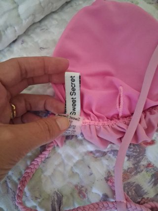Bikini rosa con volantes