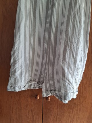 Mono corto de Mango con tirantes y estampado rayas