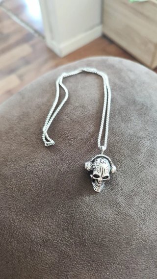 Collar Acero Calavera Hombre