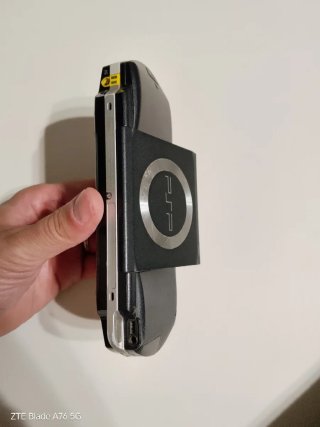Sony PSP 1004 Nera