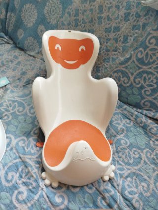 Asiento reductor baño bebé naranja