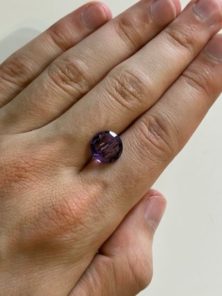Ametista naturale 4.00 ct taglio round brillante.