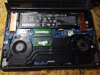 Piezas HP Omen 15-en0009ns R7 RTX2060