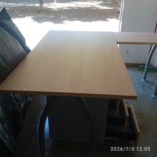 Mesa de despacho con ala y cajonera en Pto.Sagunto
