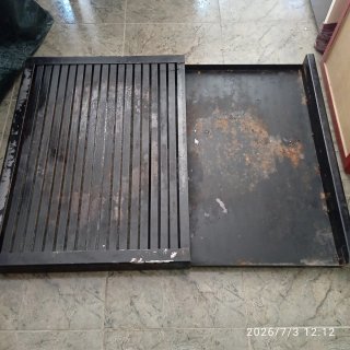 Parrilla Barbacoa Metálica Negra en Pto. Sagunto