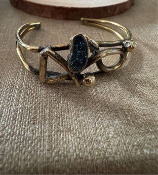 Brazalete vintage estilo Brutalista / boho.
