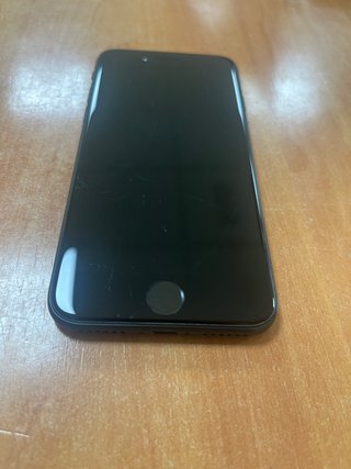Apple iPhone SE (2020) -125262-
