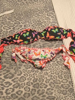 Bikinis Calzedonia Multicolor y Blanco