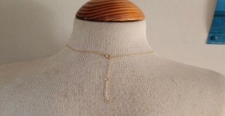 Collar plata dorada con perlas