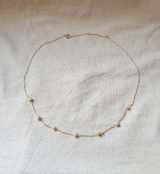 Collar plata dorada con perlas