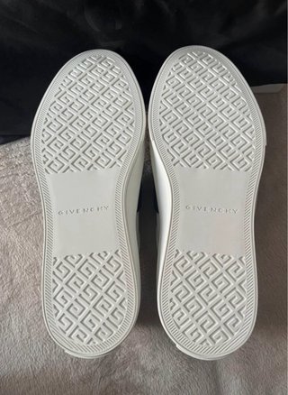 Givenchy City Court Sneakers Piel Blancas