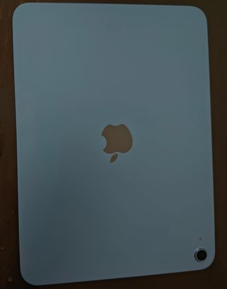 iPad A16 Blu Poco Usato