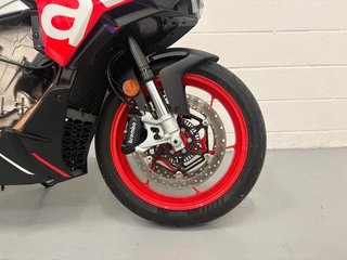APRILIA TUONO 660 FACTORY
