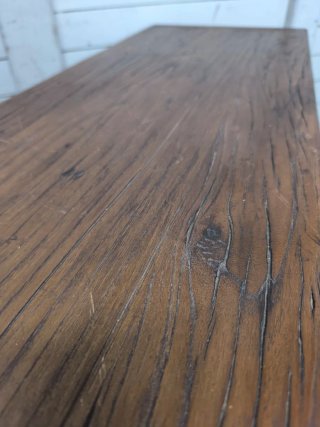 Mueble aparador de madera maciza. Oriental