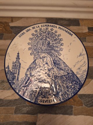 Plato Nuestra Sra. de la Esperanza Macarena