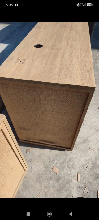 Mesa de oficina o industrial de madera