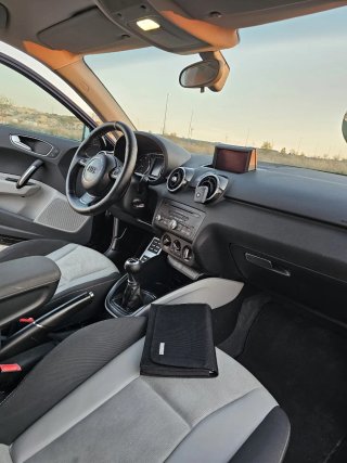 Audi A1 2011