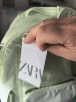 Mochila Zara verde lima