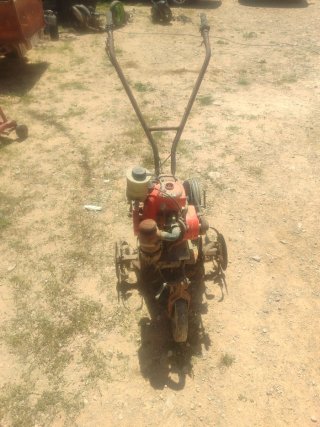 Motocultor a reparar