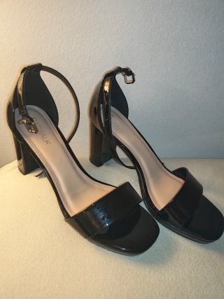Zapatos de tacón negros Catwalk