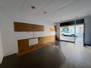 Local comercial en alquiler en Gràcia en Sabadell