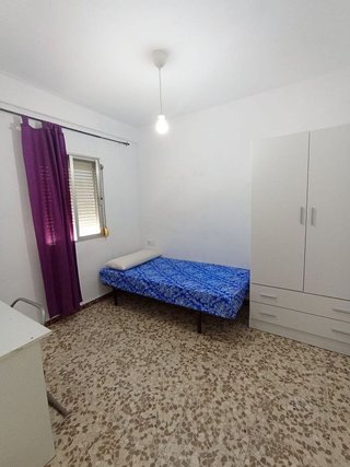 Piso en alquiler en El Juncal - Av. de la Paz en Sevilla