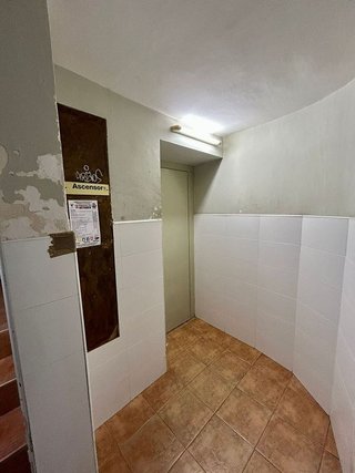 Piso en venta en El Raval en Barcelona