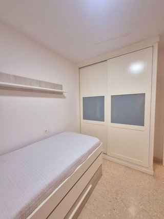Piso en alquiler en La Granja-La Colina-Los Pastores en Algeciras